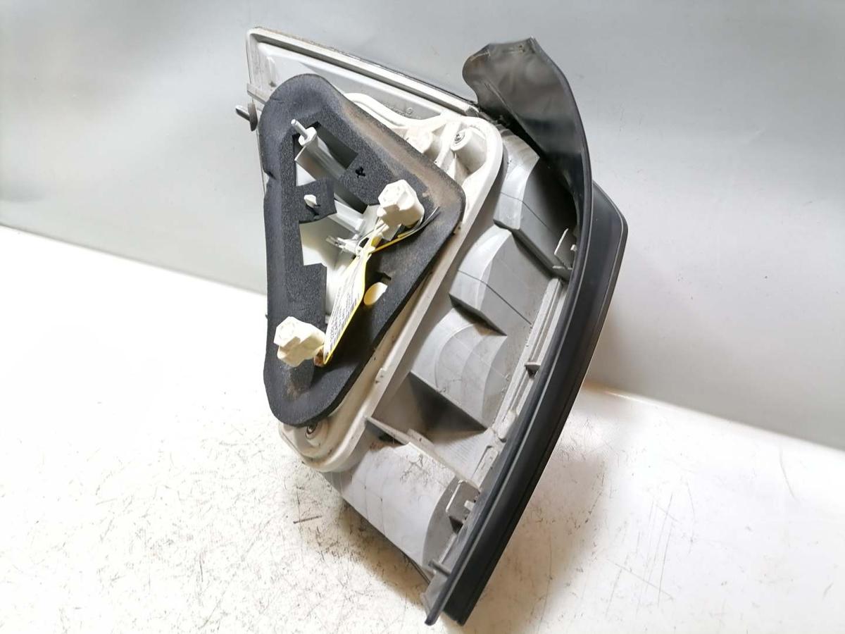 Opel Astra H original R&uuml;cklicht R&uuml;ckleuchte rechts Caravan Kombi Vorfacelift BJ06
